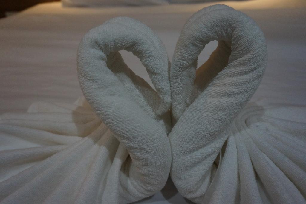 The Rhea Hotel Удон Тани Екстериор снимка
